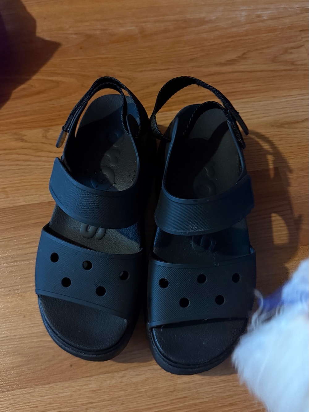 CROCS platform Women's Black Two-Strap Vent Sandals